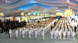Foto: Calon kepala daerah berbaris jelang Presiden Prabowo Lantik Kepala Daerah Seluruh Indonesia, Halaman Istana Merdeka, Kamis, (20/2/2025).