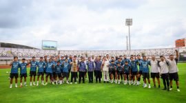 Usai peresmian berpose bersama di Lapangan Stadion Indomilk Arena Kabupaten Tangerang