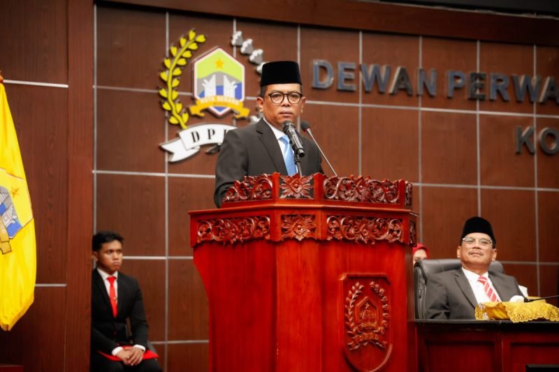 Gubernur Banten Andra Soni