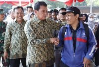 Bupati Tangerang Maesyal Rasyid membuka Kegiatan Naker Fest 2025