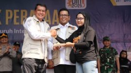 Gubernur Banten Andra Soni bersama Bupati Tangerang Maesyal Rasyid 