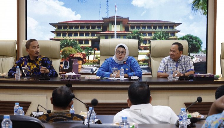 Wabup Tangerang Intan Nurul Hikmah menerima kunjungan kerja para Anggota DPRD Banten asal wilayah Tangerang Raya