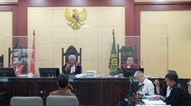 Proses persidangan Charlie Chandra Jumat 11 Juni 2025 di Pengadilan Negeri Tangerang 

