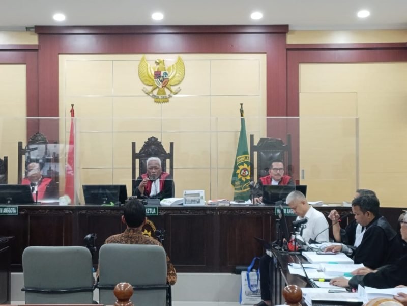 Proses persidangan Charlie Chandra Jumat 11 Juni 2025 di Pengadilan Negeri Tangerang 

