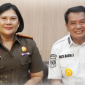 Kajari Afrillianna Purba bersama Bupati Maesyal Rasyid 