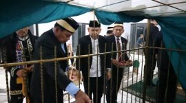 Bupati Tangerang bersama jajaran Forkompinda menabur bunga di Makam Raden Arya Wangsakara pahlawan Pendiri Tangerang 