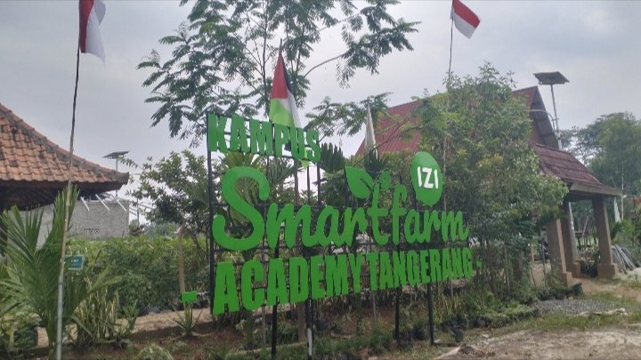 Smart Farm Academy Desa Tapos Kecamatan Tigaraksa 