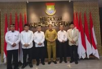 Usai sowan kelima Calon Pimpinan Baznas Kabupaten Tangerang berpose dengan Bupati Tangerang Maesyal Rasyid