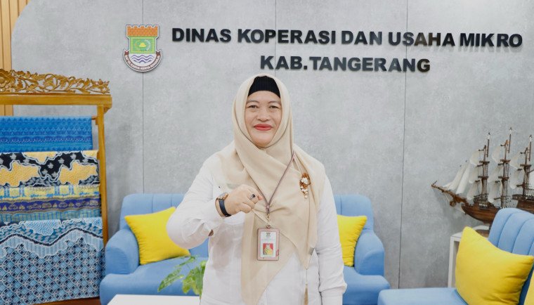 Anna Ratna Kadis Koperasi dan UKM kabupaten Tangerang 