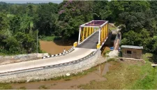 Jembatan Parung Lawang Desa Sukamanah Kecamatan Jambe
