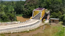 Jembatan Parung Lawang Desa Sukamanah Kecamatan Jambe 