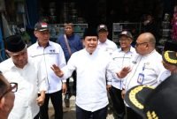 Bupati Tangerang Maesyal Rasyid menyerap aspirasi Warga RW 11 Perumahan Tangerang Elok Kelurahan Kutajaya Kecamatan Pasar Kemis Kabupaten Tangerang