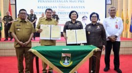 Bupati Tangerang Maesyal Rasyid menandatangani MOU Pelaksanaan Pidana Kerja Sosial bagi pelaku tindak pidana di Kabupaten Tangerang 