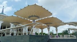 Payung Masjid Agung Al Amjad replika yang ada di Masjid Nabawi Madinah 