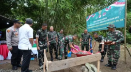 Proses peletakan batu pertama pembangunan Jembatan Garuda oleh Pangdam Jaya di Desa Matagara Kecamatan Tigaraksa Kabupaten Tangerang 