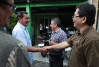 Bupati Tangerang Moch Maesyal Rasyid saat menemui Jemaat POUK Thesalonika di Kecamatan Teluknaga 