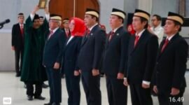 Para pejabat Esselon 2 Pemkab Tangerang yang terkena rotasi promosi