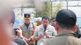 Bupati Tangerang Moch Maesyal Rasyid memimpin doa bersama 