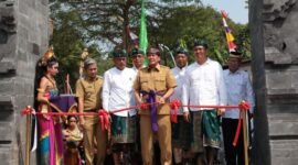 Prosesi peresmian Pura yang berlokasi di Desa Sodong Kecamatan Tigaraksa Kabupaten Tangerang 
