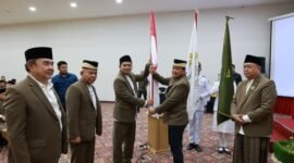 Bupati Tangerang Moch Maesyal Rasyid melepas Kafilah Kabupaten Tangerang untuk berlaga di MTQ XXiII Tingkat Provinsi Banten 