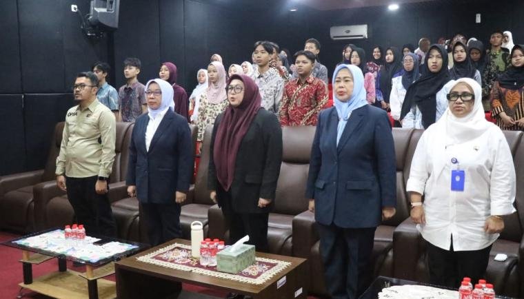 Wakil Bupati Tangerang Intan Nurul Hikmah bersama para pejabat dilingkungan DP3A dan Disperpusip Kabupaten Tangerang 